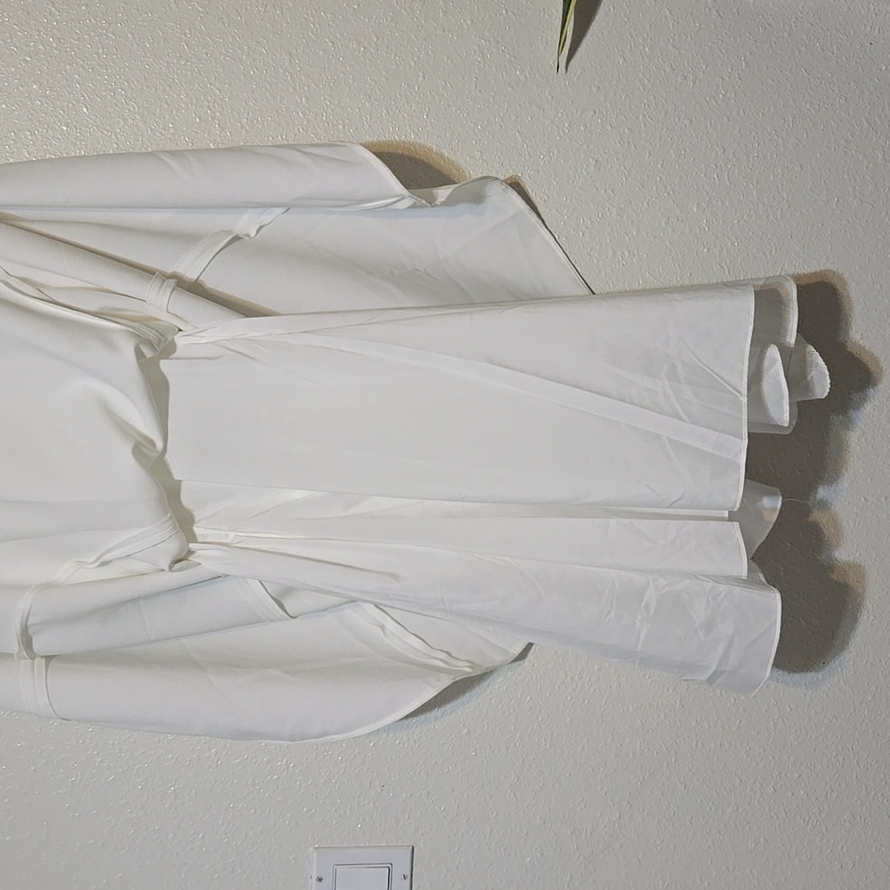 Dress‎ - Picture 7 of 8